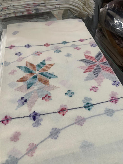 Laso Special Flower Pashmina Woollen Shawl