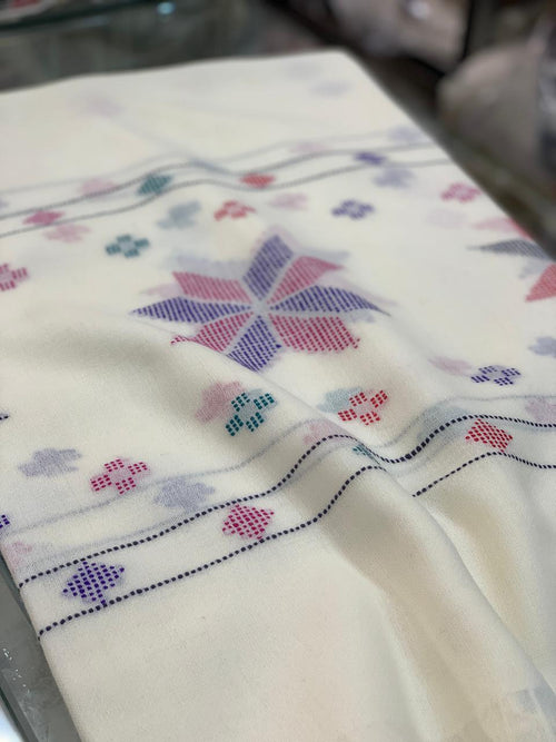 Laso Special Flower Pashmina Woollen Shawl