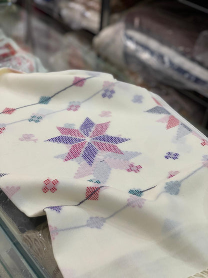 Laso Special Flower Pashmina Woollen Shawl