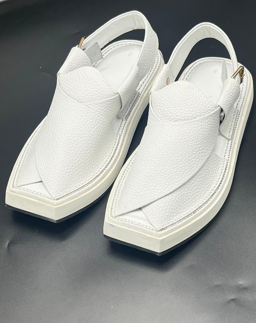 Dotted white Kaptan